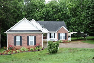 514 Sara Ct, Gastonia, NC 28052 - photo 2