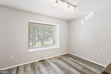 11874 Blue February Way, Columbia, MD 21044 - photo 4