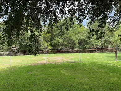 No Back Neighbors, Great Yard!