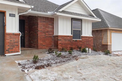 3909 Lynne Ave, Edmond, OK 73012 - photo 4