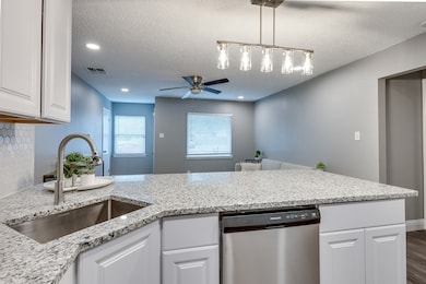 Dining area in kitchen