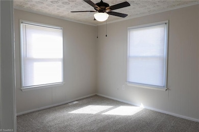 328 Acme St, Reidsville, NC 27320 - photo 4