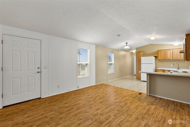 23823 100th Ave E unit 33, Graham, WA 98338 - photo 3