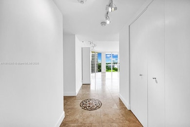 Brickell Condos unit C1213, Miami, FL 33129 - photo 6