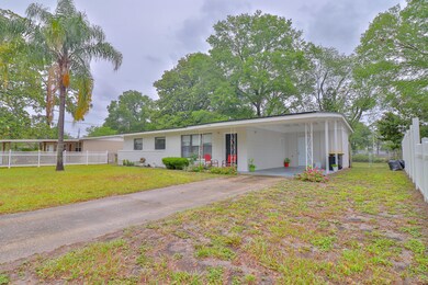 2429 Lourdes Dr W, Jacksonville, FL 32210 - photo 2
