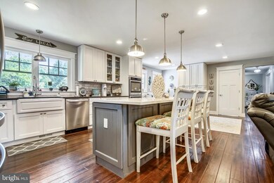 11809 Rivershore Dr, Dunkirk, MD 20754 - photo 7