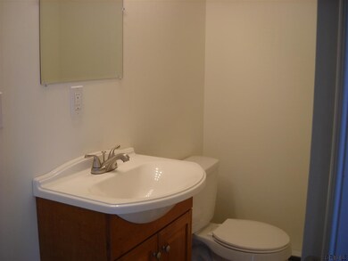 50 Sterling Ave, Schenectady, NY 12306 - photo 7