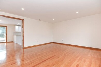 22 Bancroft Ave, Wakefield, MA 01880 - photo 6