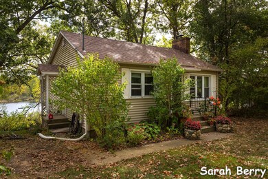 1916 Oak Cliff Dr-9