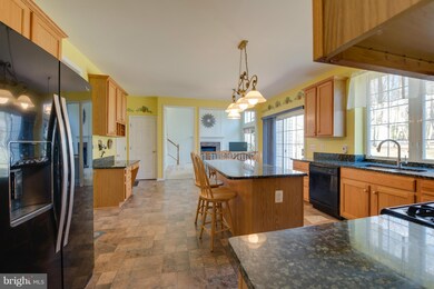 5936 Moonbeam Dr, Woodbridge, VA 22193 - photo 7