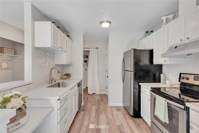 667 4th St NE unit L102, East Wenatchee, WA 98802 - photo 4