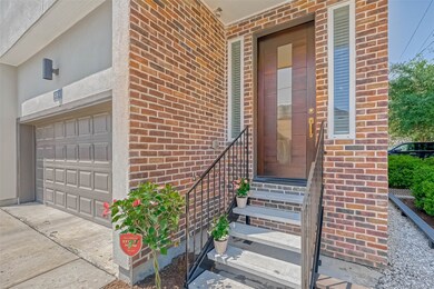 In the middle of this beautiful brick elevation, a