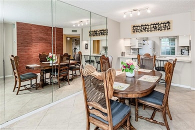 1708 Kings Lake Blvd unit 101, Naples, FL 34112 - photo 4