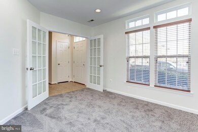 2203 Merseyside Dr unit 68, Woodbridge, VA 22191 - photo 6