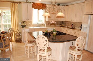 748 Crisfield Way, Annapolis, MD 21401 - photo 2