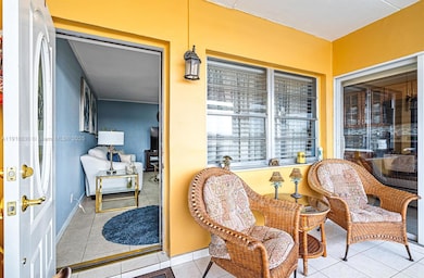 180 NE 12th Ave unit 14E, Hallandale Beach, FL 33009 - photo 7