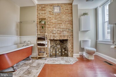 122 S Schroeder St, Baltimore, MD 21223 - photo 3