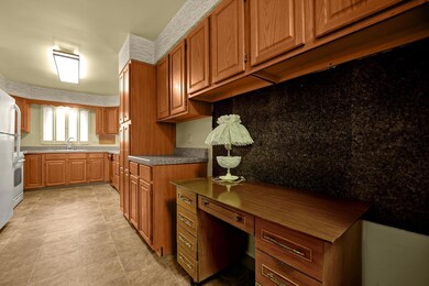 Pantry and Planning Desk