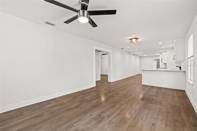 210 E Cluster Ave, Tampa, FL 33604 - photo 7