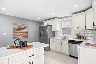 65 Durnell Ave, Roslindale, MA 02131 - photo 4