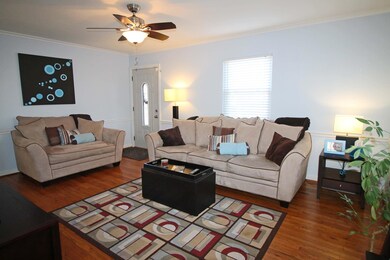 475 Chatham Rd, Columbus, OH 43214 - photo 2