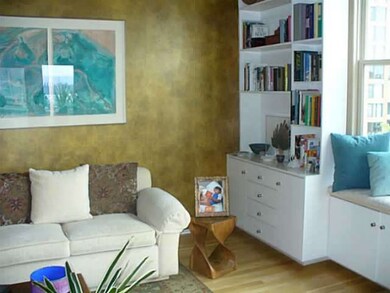 Built-ins + wonderful seat