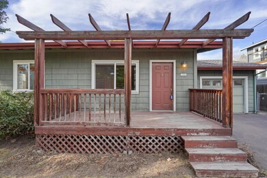 1501 NW 8th St, Bend, OR 97701 - photo 4