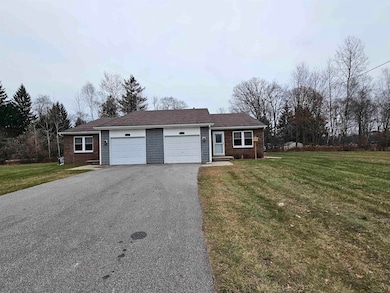 3865 Krafft Rd, Fort Gratiot, MI 48059 - photo 4