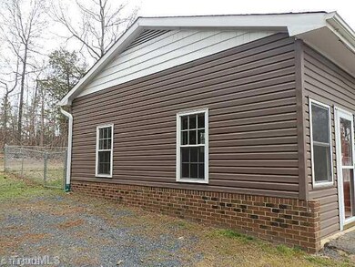 1949 Old Cedar Falls Rd, Asheboro, NC 27203 - photo 2