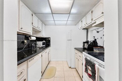 14415 N Kendall Dr unit 212G, Miami, FL 33186 - photo 3