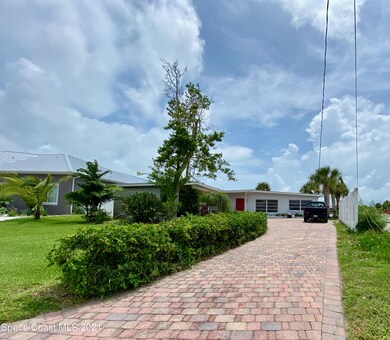 6 Azalea Dr