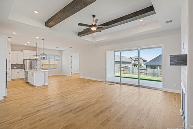 322 Lawrence Dr, Castroville, TX 78009 - photo 6