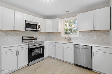 205 S Railroad St, Elm City, NC 27822 - photo 7