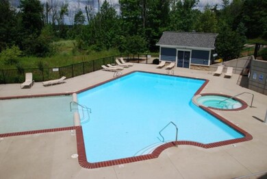 Rivertown - pool 1