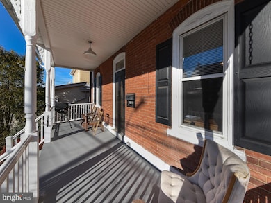 17 N 2nd St, Souderton, PA 18964 - photo 5