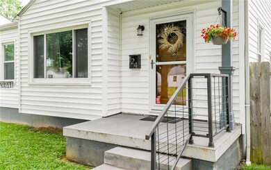 124 Adams St, New Albany, IN 47150 - photo 6