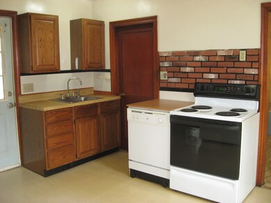 4 Willow St, Keene, NH 03431 - photo 7