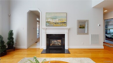 9881 Jamescrest Dr, North Prince George, VA 23860 - photo 5