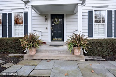 14305 Delcastle Dr, Bowie, MD 20721 - photo 2