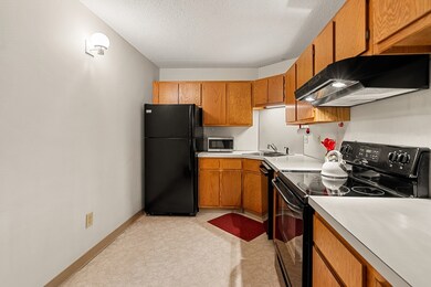 159 Main St unit 12B, Stoneham, MA 02180 - photo 2