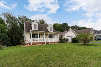 221 Bowmans Run Dr, Stuarts Draft, VA 24477 - photo 3