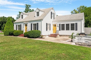 11 Old Pound Hill Rd, North Smithfield, RI 02896 - photo 2