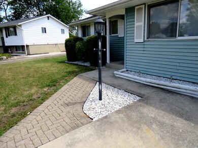 3873 Lexmont Rd S, Columbus, OH 43228 - photo 4