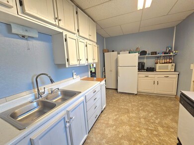 Kitchen 3