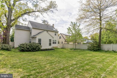 435 Edgewood Dr, Ambler, PA 19002 - photo 4