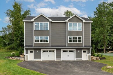 22B Birch Hill Ln unit 22B, Somersworth, NH 03878 - photo 2