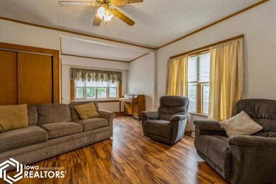 214 S High St, Baxter, IA 50028 - photo 4