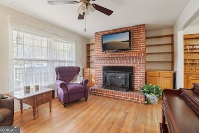 12-web-or-mls-Burnt Hickory Rd-S1111-012.jpg