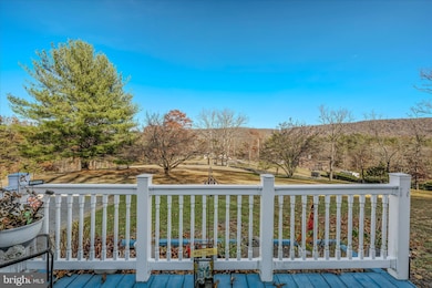 35 Sleepyview Ln, Berkeley Springs, WV 25411 - photo 7