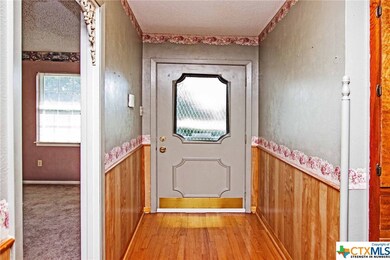 1909 Henry St, Copperas Cove, TX 76522 - photo 6